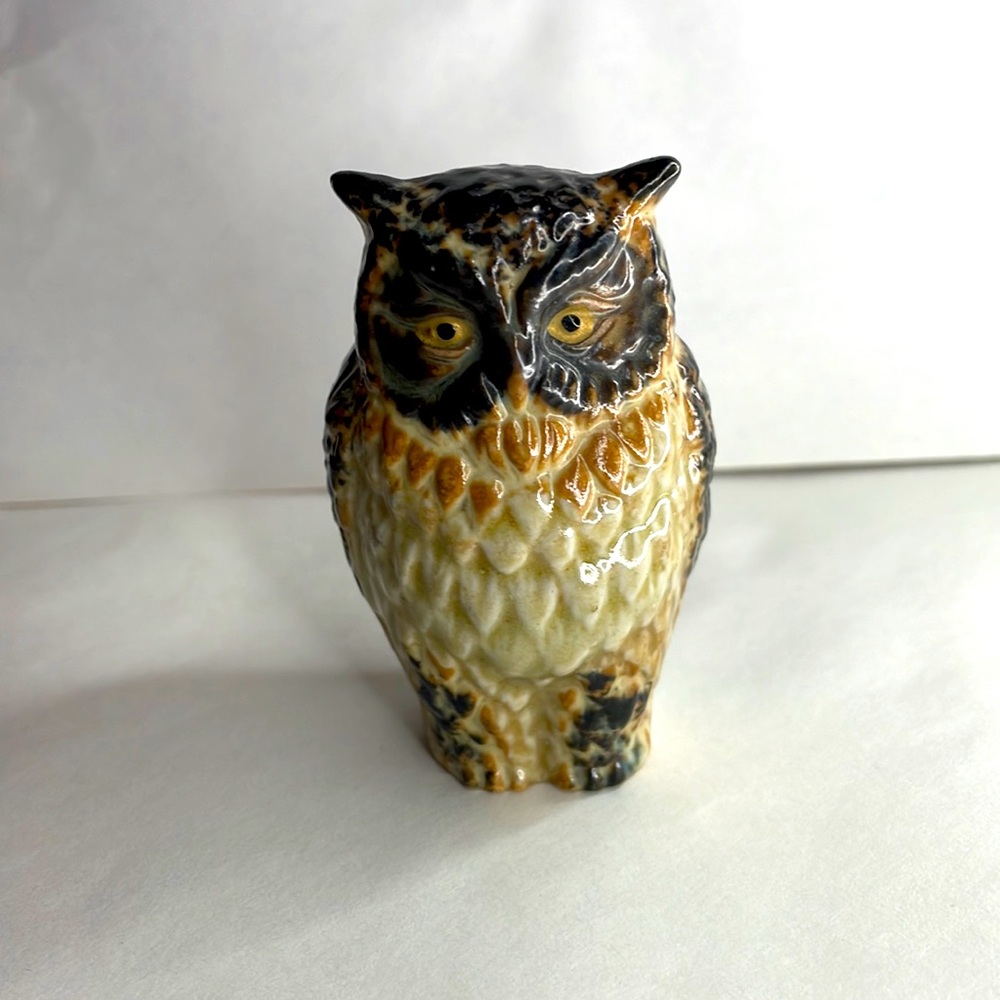 Two Vintage Miniature Owl Figurine’s